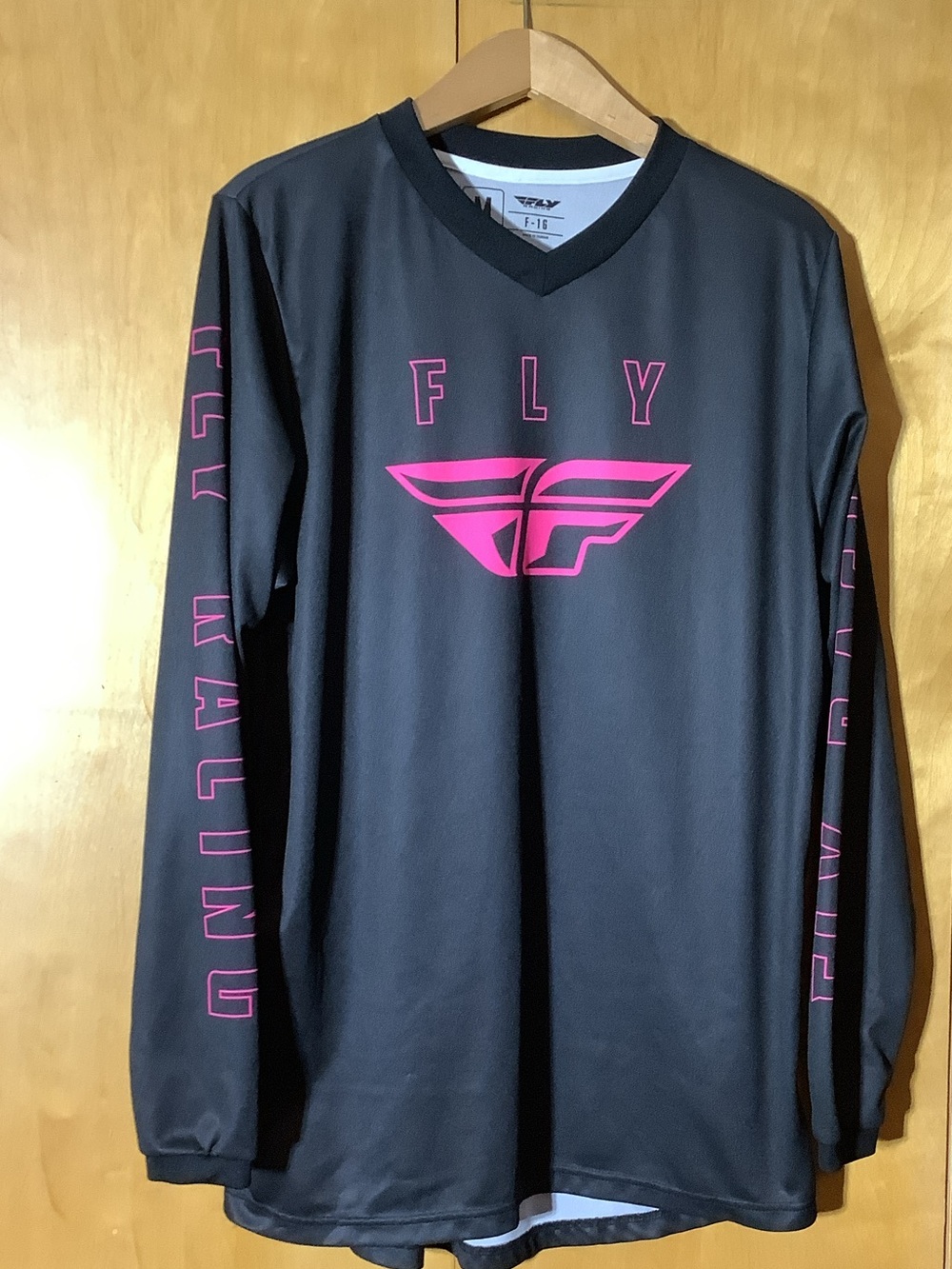 Fly Racing black and magenta performance tee, size medium